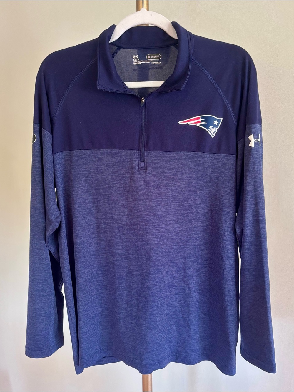 Under Armor NFL Men's Navy Quarter-Zip Pullover with Patriots Logo